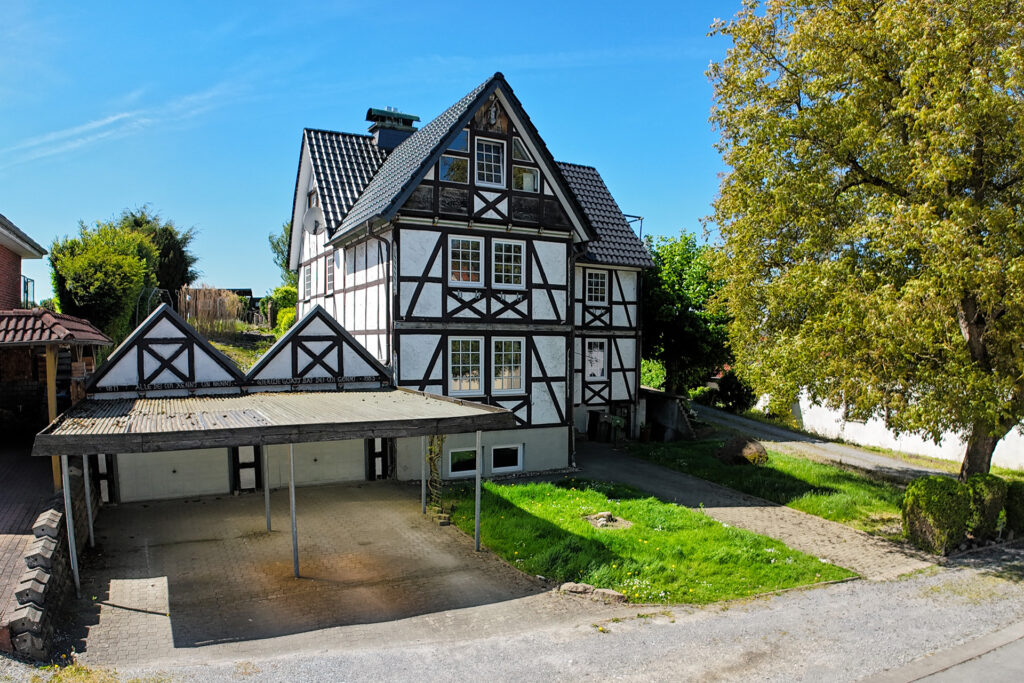 Immoprofis365 GmbH: Objekt-ID - Mehrfamilienhaus in Warstein – Belecke