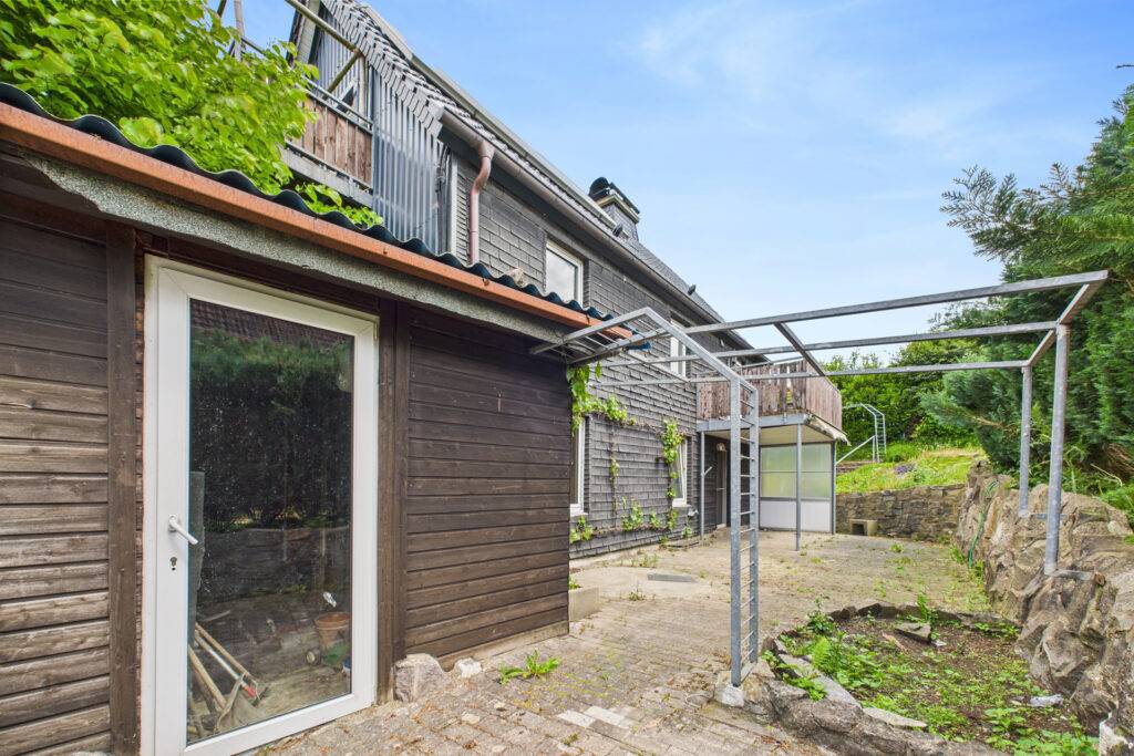Immoprofis365 GmbH: Objekt-ID 337 - Mehrfamilienhaus in Warstein – Belecke