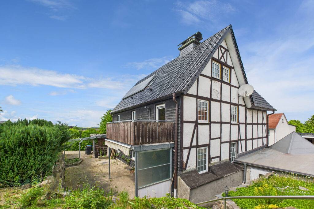 Immoprofis365 GmbH: Objekt-ID 337 - Mehrfamilienhaus in Warstein – Belecke