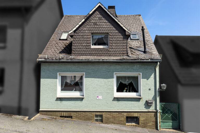 Immoprofis365 GmbH: Objekt-ID 342 - Einfamilienhaus in Warstein