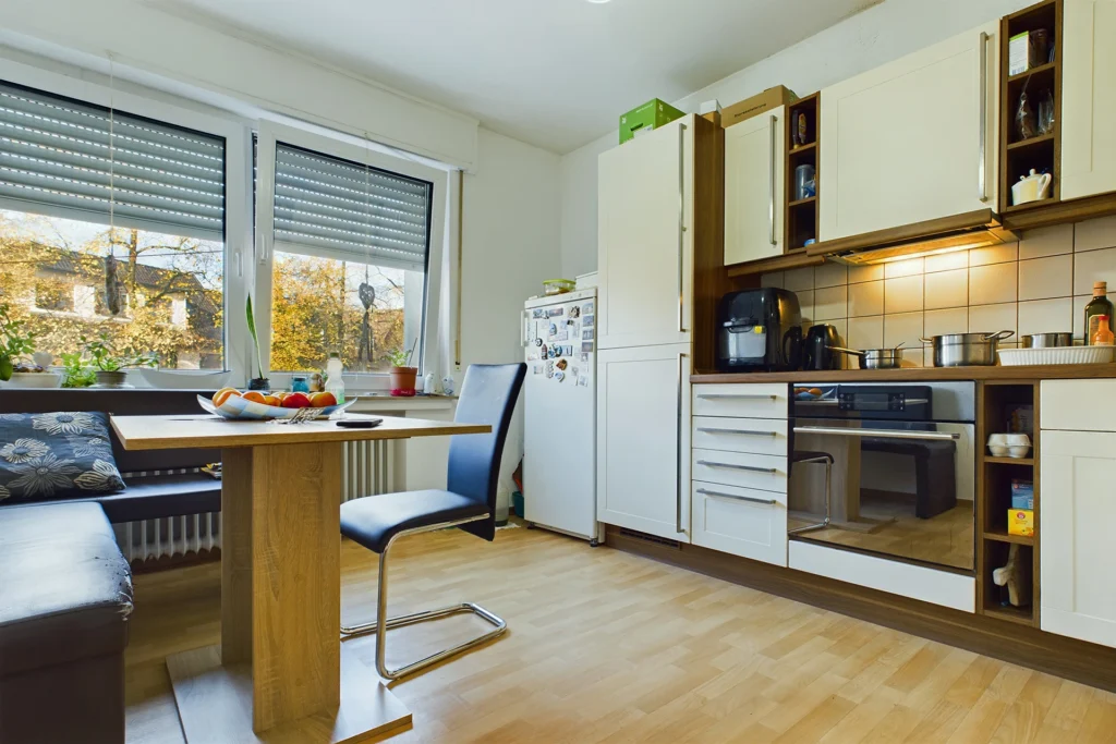 Immoprofis365 GmbH - Wohn- und Geschäftshaus in Warstein