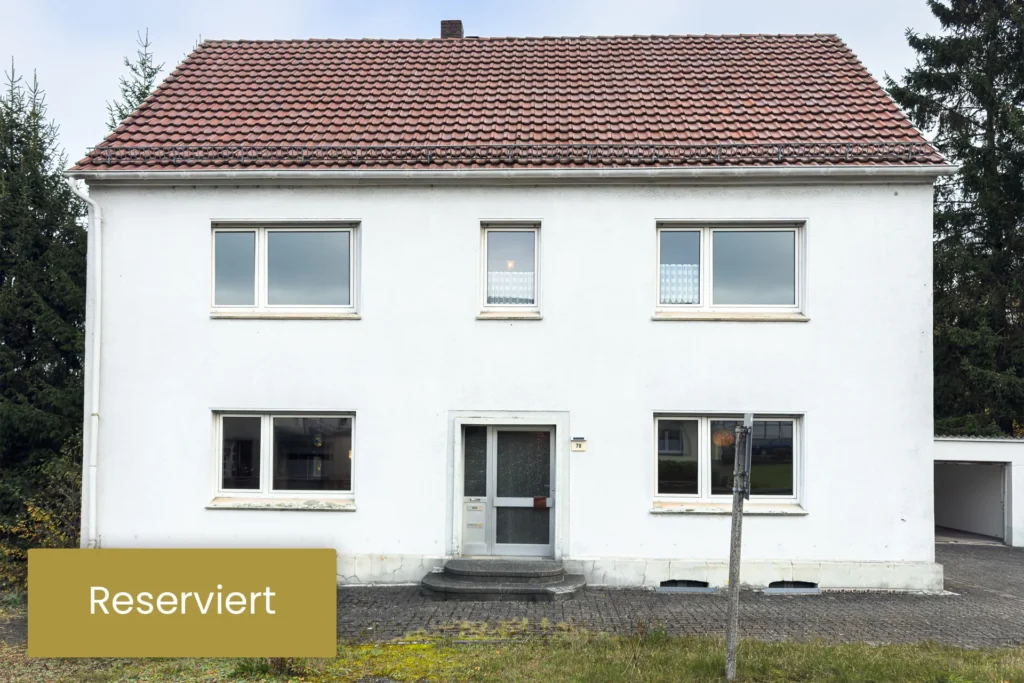 Immoprofis365 GmbH - Zweifamilienhaus in Warstein–Belecke