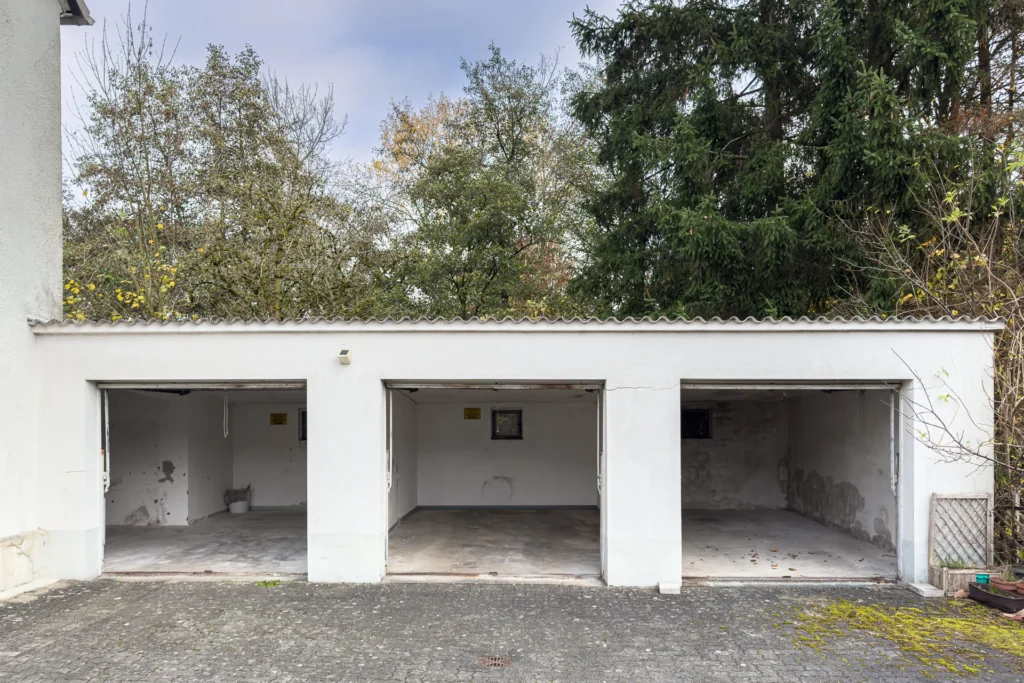 Immoprofis365 GmbH - Zweifamilienhaus in Warstein–Belecke