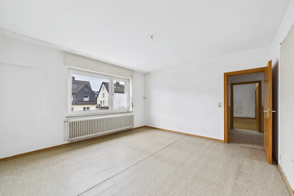 Immoprofis365 GmbH - Zweifamilienhaus in Warstein–Belecke