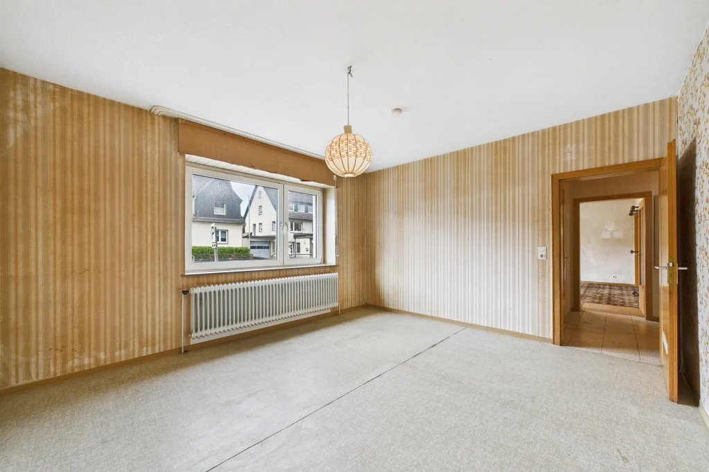 Immoprofis365 GmbH - Zweifamilienhaus in Warstein–Belecke