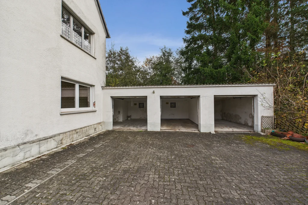 Immoprofis365 GmbH - Zweifamilienhaus in Warstein–Belecke