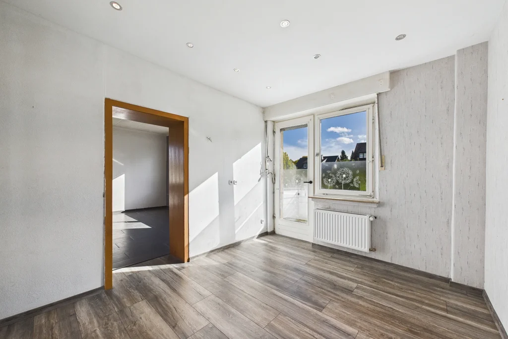 Immoprofis365 GmbH - Einfamilienhaus mit Garten und Kaminofen in Warstein–Belecke