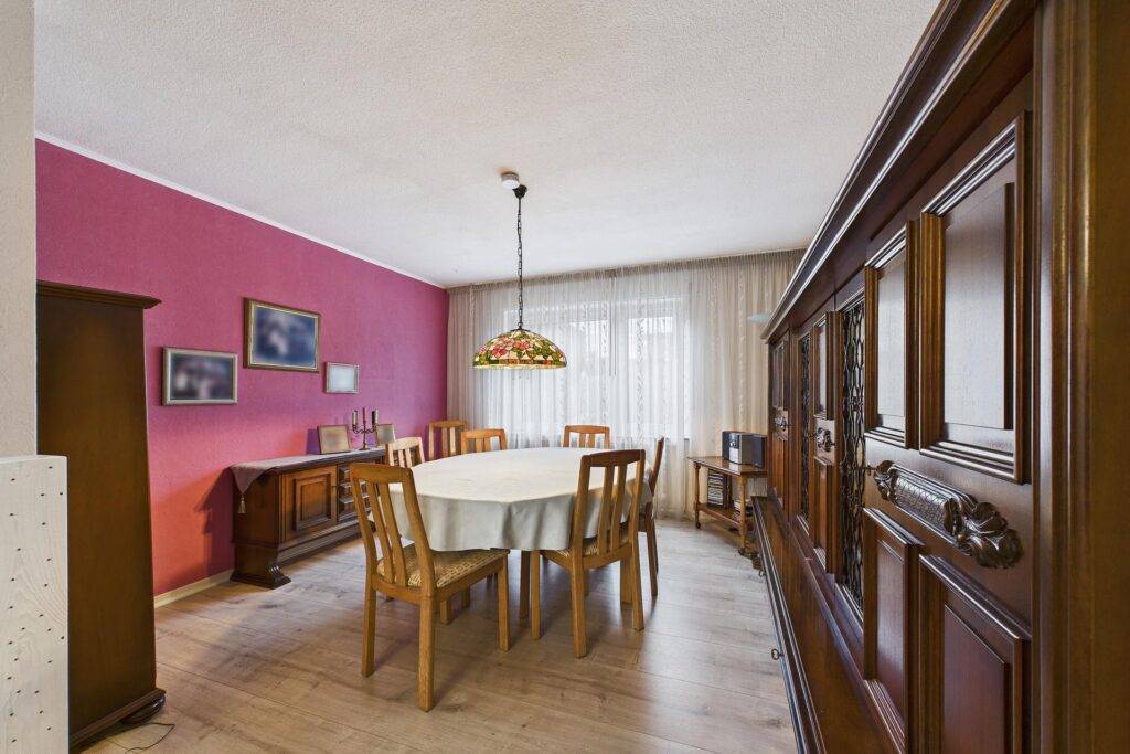 Immoprofis365 GmbH Warstein - Einfamilienhaus in Soest