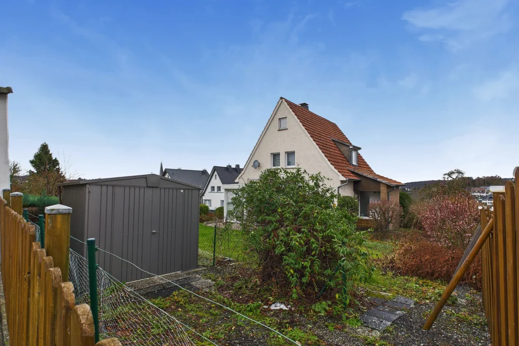 Immoprofis365 GmbH - Einfamilienhaus in Warstein