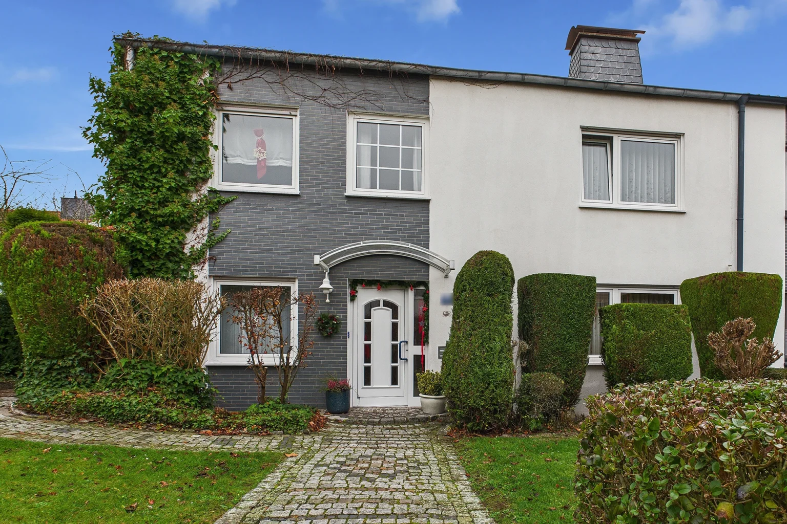 Immoprofis365 GmbH Warstein - Einfamilienhaus in Soest