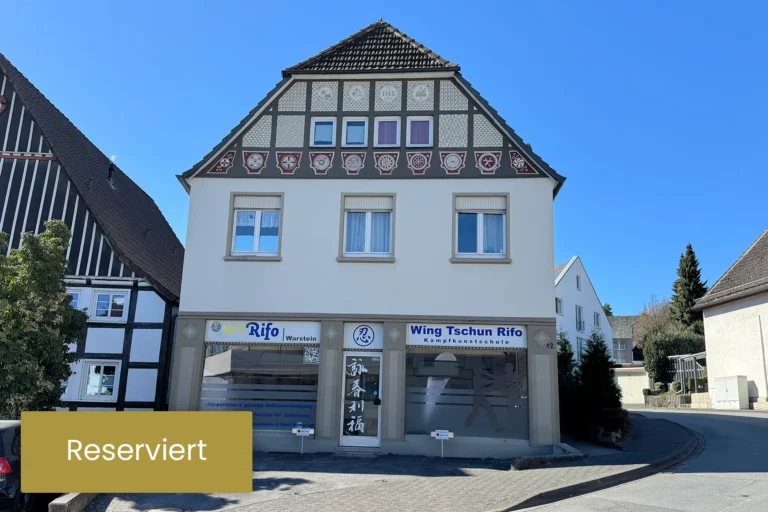 Immoprofis365 GmbH: Objekt-ID - Wohn- und Geschäftshaus in Warstein