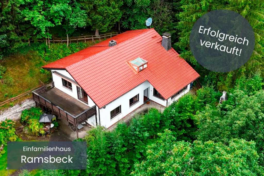 Einfamilienhaus mit Einliegerwohnung in Ramsbeck von der Immoprofis365 GmbH erfolgreich verkauft