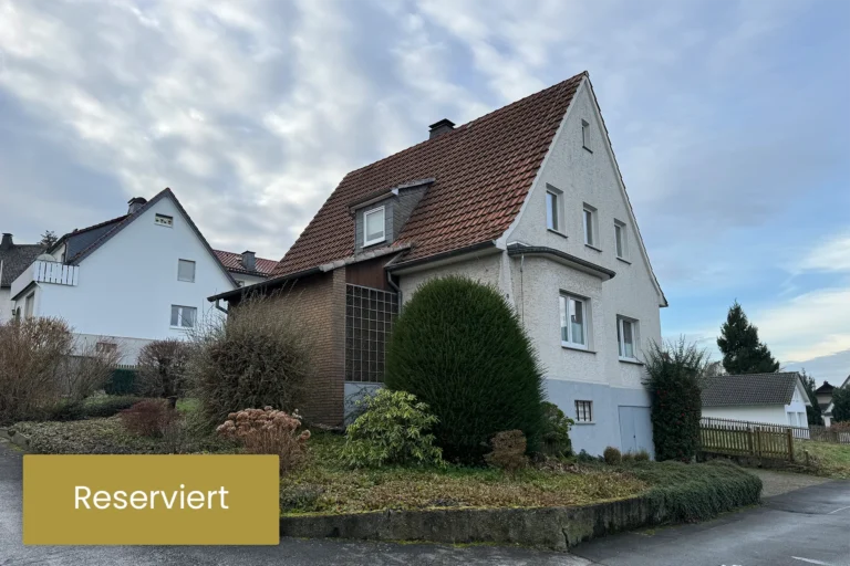 Immoprofis365 GmbH - Einfamilienhaus in Warstein