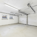 CAM03586G0-PR0076-STILL036-001