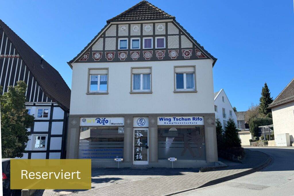 Immoprofis365 GmbH: Objekt-ID - Wohn- und Geschäftshaus in Warstein